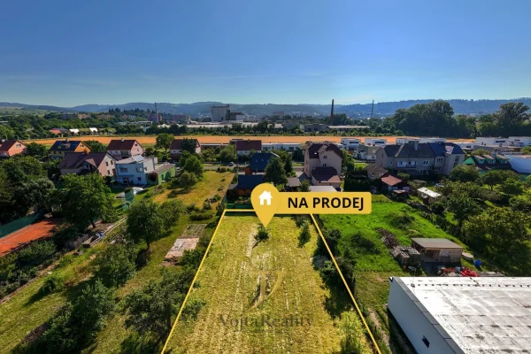 1920x1920wm1-02476-prodej-stavebniho-pozemku-1-305-m2-sternberk-dji-20260619084727-0523-d-3-1a27014344-2132783861