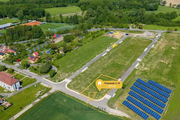 1920x1920wm1-08eb1-prodej-stavebniho-pozemku-c-10-811-m2-prerov-kozlovice-dji-20260520103859-0433-d-1-ef11014344-3065117923