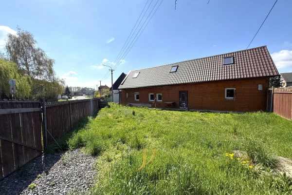 1920x1920wm1-0a5d7-prodej-rodinne-domy-48-m2-pozemek-390-m2-zvole-img-2014-a7e1014344-78178808