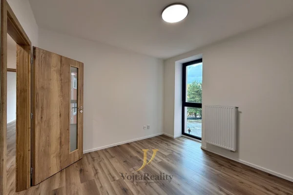 1920x1920wm1-0b1c7-pronajem-bytu-2-kk-61-m2-olomouc-povel-img-6672-073435d8d6-2130149614