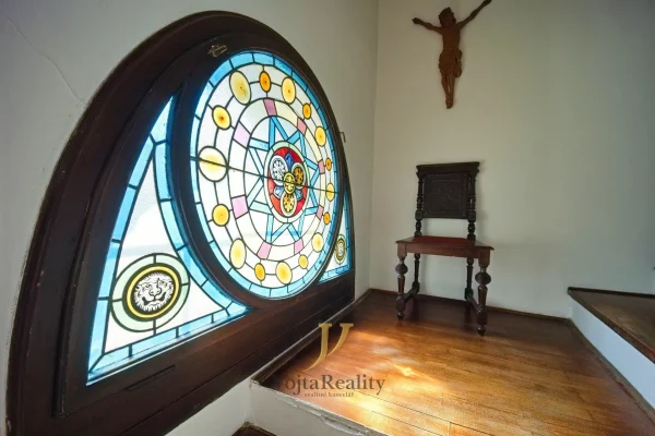 1920x1920wm1-13323-prodej-vila-440-m2-olomouc-lazce-bd9a7065-a32135d8d6-3438715071-1