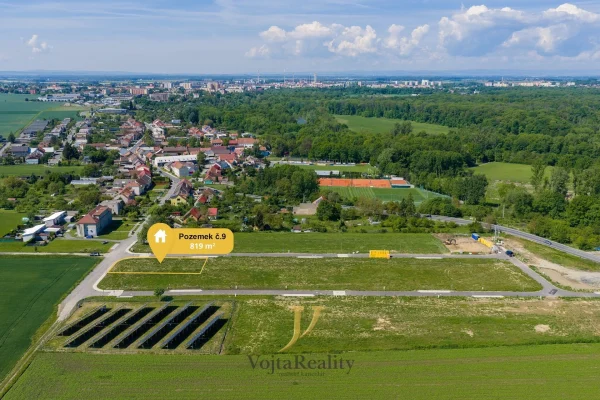 1920x1920wm1-14c38-prodej-stavebniho-pozemku-c-9-819-m2-prerov-kozlovice-dji-20260520103711-0427-d-1-843f014344-3417914514