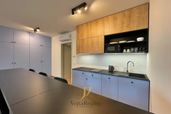 1920x1920wm1-19b3d-img-5073-29d435d8d6-1751202192