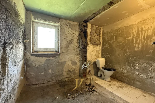 1920x1920wm1-1d666-prodej-rodinne-domy-48-m2-pozemek-390-m2-zvole-img-2017-662a014344-1958433657