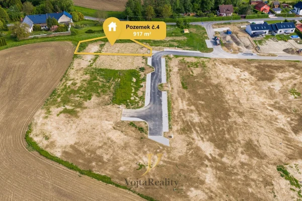 1920x1920wm1-242f2-prodej-pozemek-pro-bydleni-c-4-917m2-komarov-dji-20260519162455-0214-d-1-f11c014344-2593745844