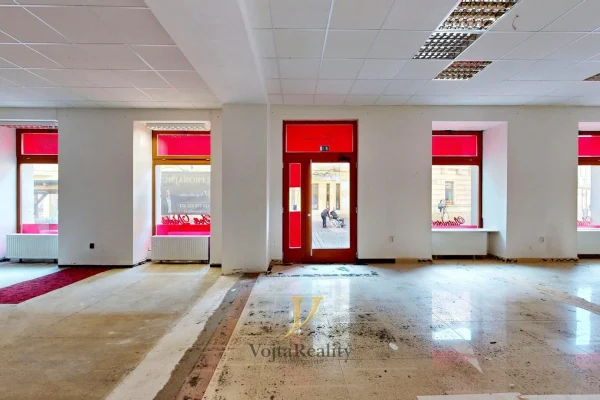 1920x1920wm1-25ff4-pronajem-obchodni-prostory-215m2-sumperk-hlavni-trida-5-hlavni-tr-03042025-113705-231b35d8d6-3151526129