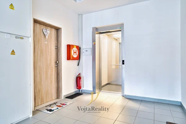 1920x1920wm1-268f5-prodej-byty-2-kk-57m2-15m2-terasa-loudova-olomouc-dsc07431-3b7b35d8d6-1739091731