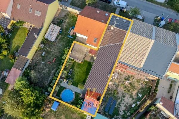 1920x1920wm1-26edb-prodej-rodinne-domy-222-m2-pozemek-328-m2-olomouc-dron-544a014344-3855746339
