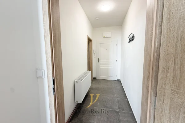 1920x1920wm1-2a85b-pronajem-bytu-2-kk-78-m2-prostejov-img-3337-507b014344-2610020596