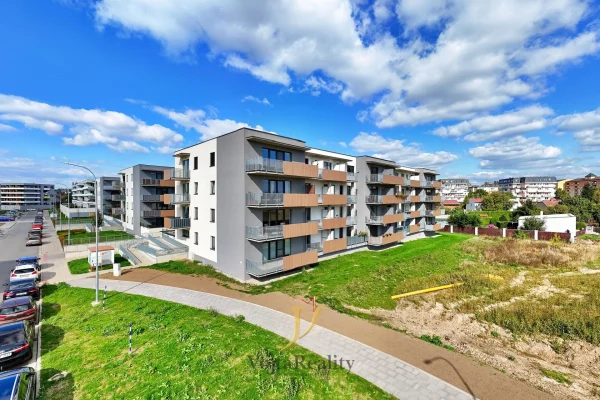 1920x1920wm1-2af81-prodej-byty-2-kk-57m2-3m2-balkon-loudova-olomouc-dji-20251002122026-0234-d-a81435d8d6-2882364081