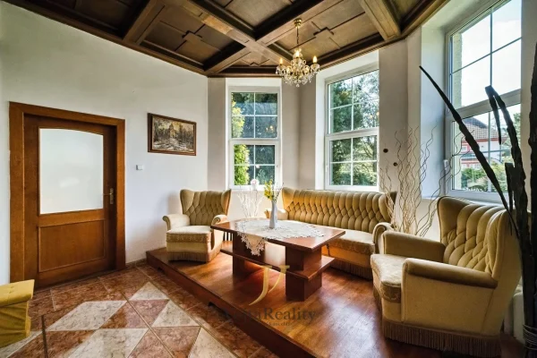 1920x1920wm1-2c40b-prodej-vila-440-m2-olomouc-lazce-bd9a5011-142c35d8d6-3066745367-1