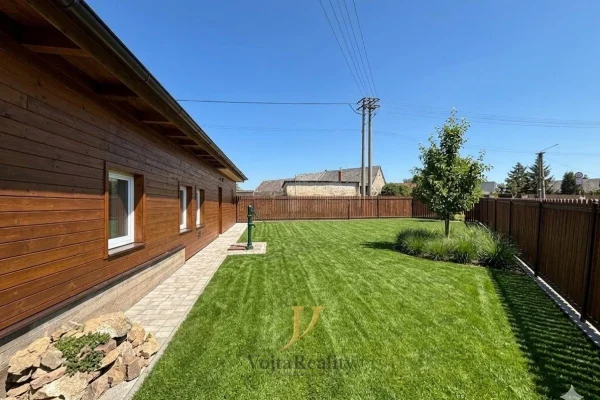 1920x1920wm1-2cff4-prodej-rodinne-domy-48-m2-pozemek-390-m2-zvole-gemini-generated-image-pzbb1vpzbb1vpzbb-fd22014344-832060239