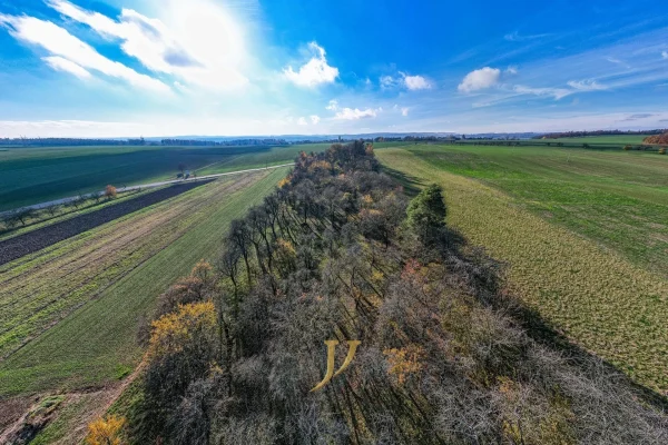 1920x1920wm1-311d4-prodej-stavebniho-pozemku-13-897-m2-budetsko-dji-0185-644c35d8d6-1792236884