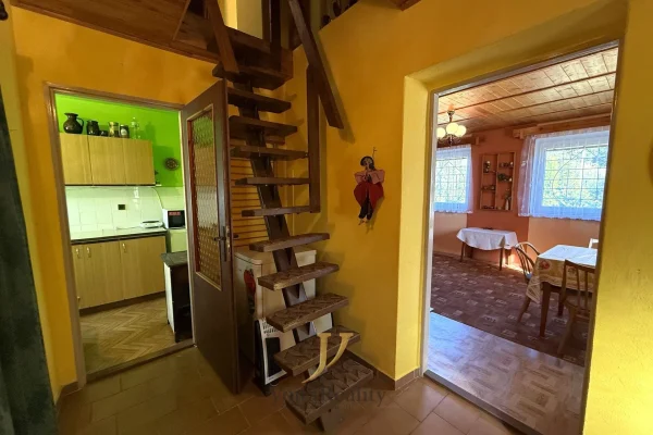 1920x1920wm1-3416e-prodej-chaty-78-m2-pozemek-1411-m2-horni-mesto-stribrne-hory-img-0866-8a3b35d8d6-1598346493-1