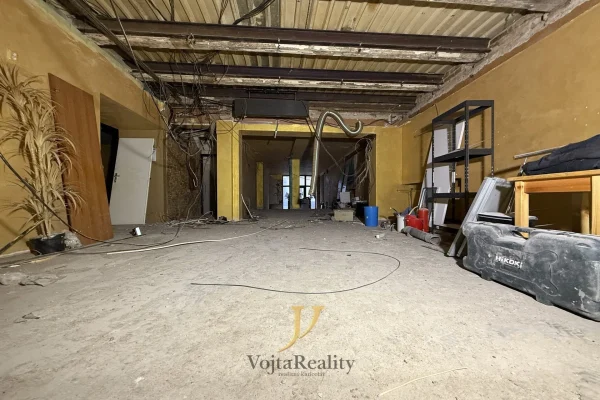 1920x1920wm1-344d8-pronajem-obchodni-prostory-150m2-olomouc-mesto-img-9602-ec5835d8d6-1949863651