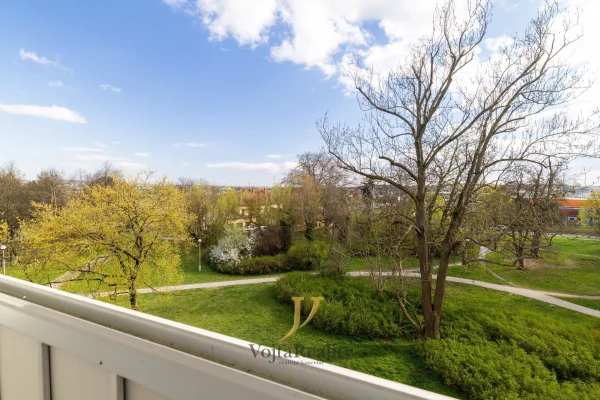 1920x1920wm1-35f81-prodej-bytu-3-1-63-m2-olomouc-nova-ulice-047a0274-f5ae35d8d6-2434188717