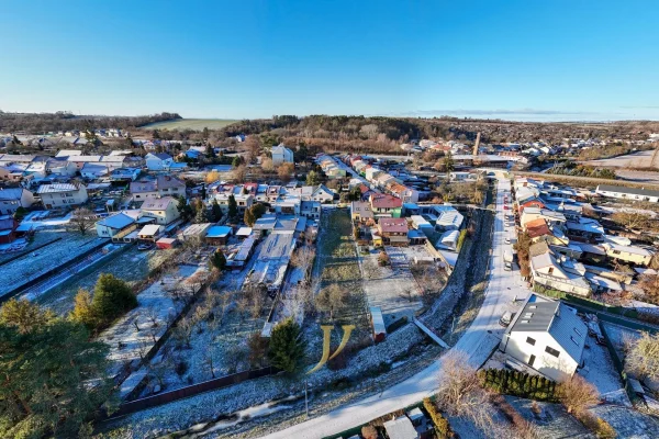 1920x1920wm1-39377-prodej-stavebniho-pozemku-1-172-m2-olomouc-nemilany-dji-20251230093125-0238-d-c67235d8d6-2291689026