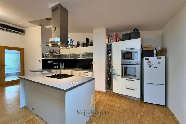 1920x1920wm1-40536-pronajem-bytu-1-1-80-m2-olomouc-img-9185-373b35d8d6-3385141343