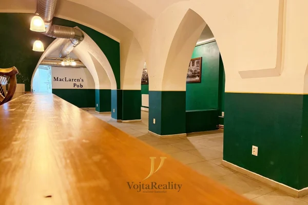 1920x1920wm1-4aed7-pronajem-restaurace-150-m2-olomouc-img-1690-a6b335d8d6-1740350165