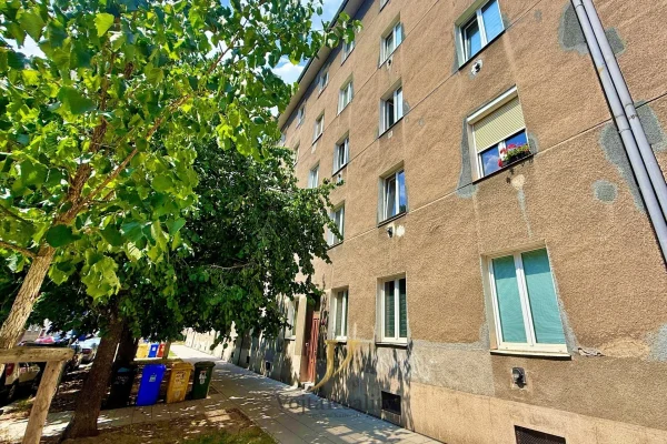 1920x1920wm1-4ff5b-pronajem-byt-1-1-46-m2-olomouc-img-3099-d96d014344-2765926542