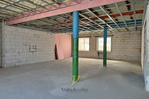 1920x1920wm1-54fd5-pronajem-obchodni-prostory-200-m2-olomouc-chvalkovice-img-2374-334835d8d6-1206304118-1