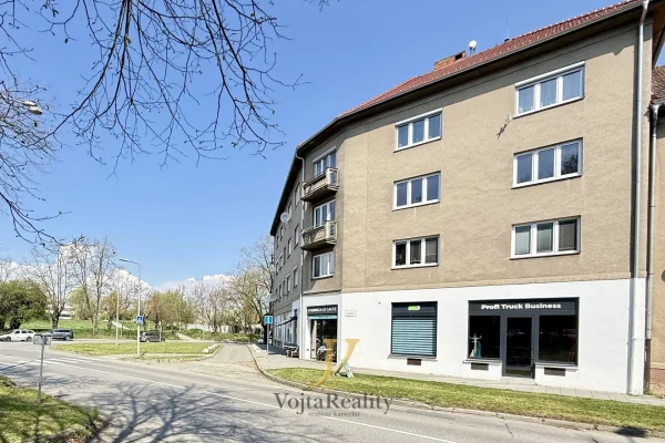 1920x1920wm1-590ef-pronajem-byty-3-1-86-m2-olomouc-hejcin-img-1933i-44bc014344-1565899516