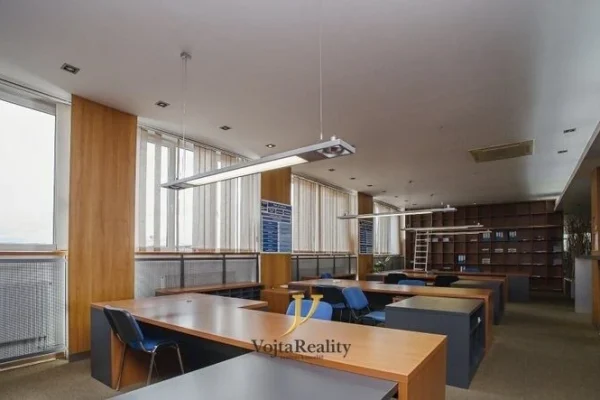 1920x1920wm1-5c8b0-pronajem-kancelare-180m2-olomouc-nova-ulice-2-15c135d8d6-2912541374-1