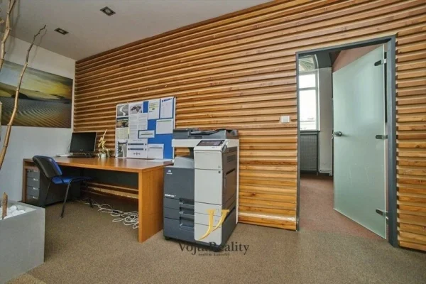 1920x1920wm1-60258-pronajem-kancelare-180m2-olomouc-nova-ulice-19-34d135d8d6-3725813314-1