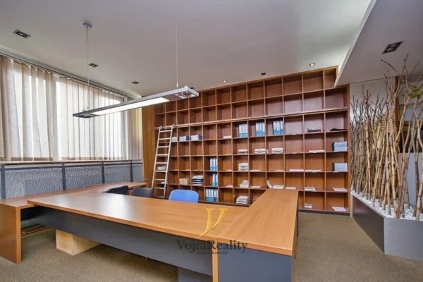 1920x1920wm1-62de9-pronajem-kancelare-180m2-olomouc-nova-ulice-11-1dd335d8d6-4162033824-1