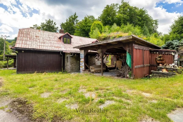 1920x1920wm1-635dd-prodej-rodinne-domy-144-m2-pozemek-1301-m2-hruba-voda-bd9a1958-hdr-843535d8d6-3683343495-1