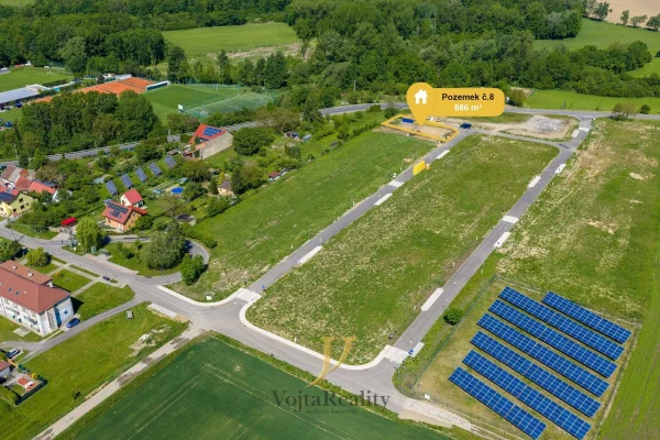 1920x1920wm1-68845-prodej-stavebniho-pozemku-c-8-886-m2-prerov-kozlovice-dji-20260520103859-0433-d-1-ca4a014344-359738039