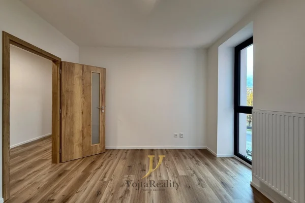 1920x1920wm1-6b519-pronajem-bytu-2-kk-61-m2-olomouc-povel-img-6676-d25d35d8d6-683297279