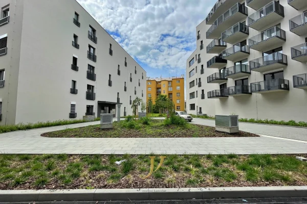 1920x1920wm1-6d0e9-img-5135-bd7035d8d6-1244514740