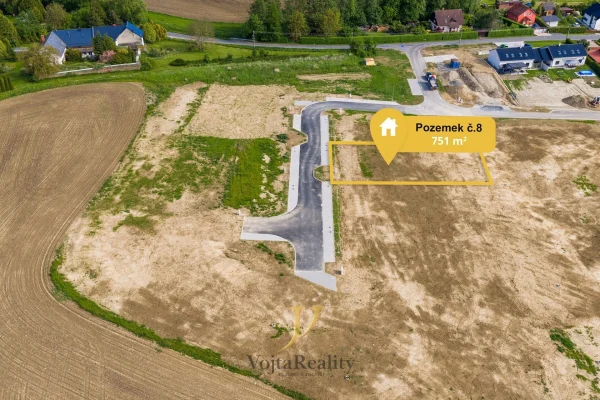1920x1920wm1-7a79b-prodej-pozemek-pro-bydleni-c-8-751m2-komarov-dji-20260519162455-0214-d-1-f6ec014344-1474617549