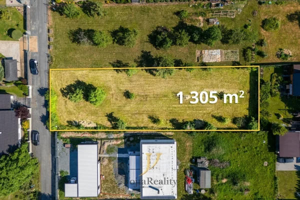 1920x1920wm1-7c915-prodej-stavebniho-pozemku-1-305-m2-sternberk-dji-20260619084806-0524-d-2-02a1014344-255732192
