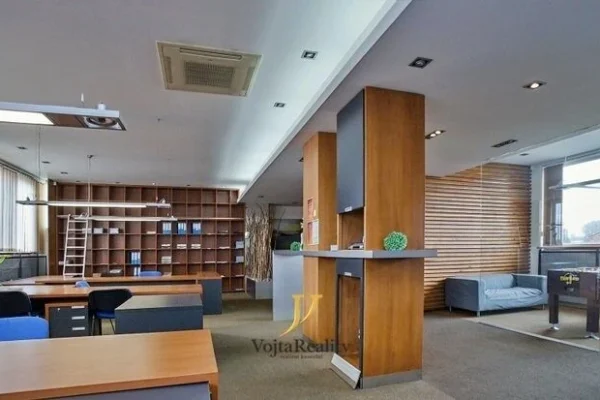 1920x1920wm1-880de-pronajem-kancelare-180m2-olomouc-nova-ulice-9-163535d8d6-2705455425-1