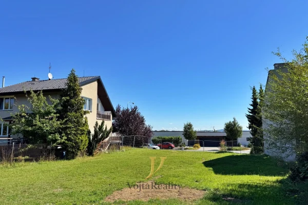 1920x1920wm1-8c223-prodej-stavebniho-pozemku-1-200-m2-arbesova-olomouc-img-1979-cc5e35d8d6-2077990944-1