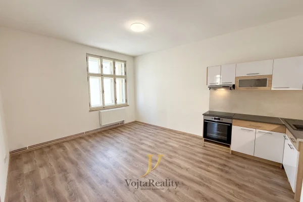 1920x1920wm1-8c3d0-pronajem-bytu-2-kk-78-m2-prostejov-img-3339-e498014344-3766288106