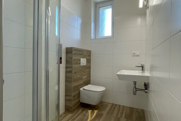 1920x1920wm1-97183-pronajem-byty-1-1-31m2-olomouc-lazce-img-1046-2-47f135d8d6-161392474