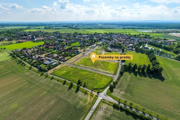 1920x1920wm1-99295-prodej-pozemky-pro-bydleni-771-1-274-m2-majetin-dji-20260602170902-0532-d-1-52fd014344-3018995698