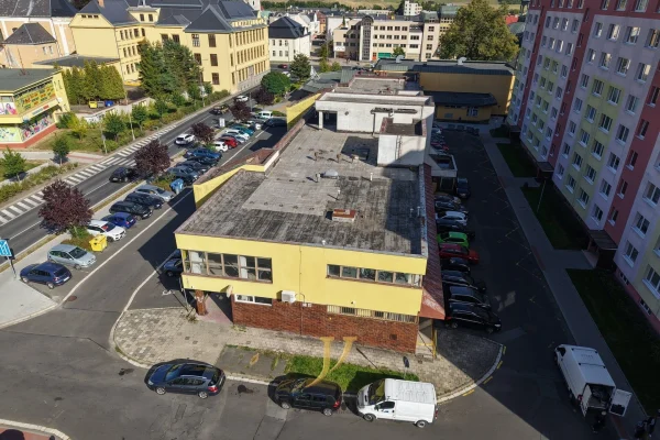 1920x1920wm1-99fb2-prodej-obchodniho-prostoru-2-199-m2-bruntal-dji-fly-20250825-164054-0113-1756212882408-photo-e7e7014344-1321896379