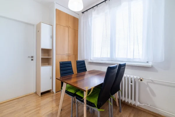 1920x1920wm1-9b34e-prodej-bytu-3-1-63-m2-olomouc-nova-ulice-047a0422-hdr-b1f435d8d6-3803225774