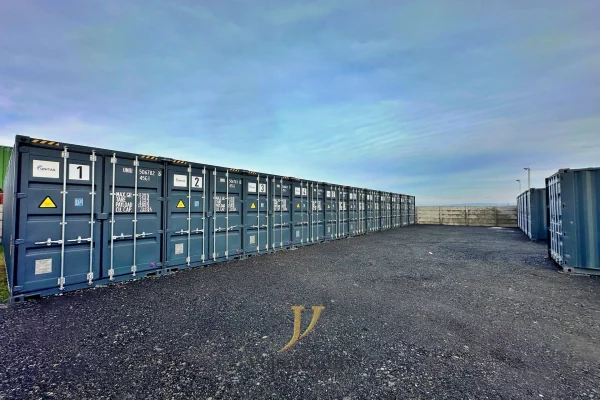 1920x1920wm1-9bec1-pronajem-specifickeho-typu-nemovitosti-145-m2-krelov-bruchotin-img-3184-247a35d8d6-1378138759-1