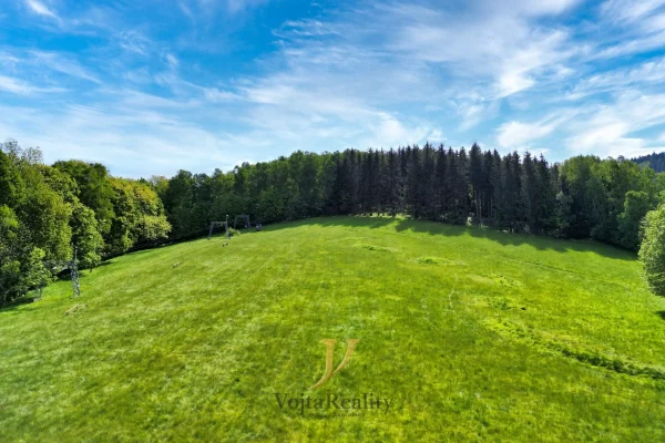 1920x1920wm1-9cd09-prodej-pozemky-pro-vystavbu-ubytovaciho-zarizeni-55-620-m2-vernirovice-dji-0922-d8bd014344-2353940165