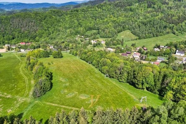 1920x1920wm1-a07f3-prodej-pozemky-pro-vystavbu-ubytovaciho-zarizeni-55-620-m2-vernirovice-dji-0928-8e67014344-3564438408