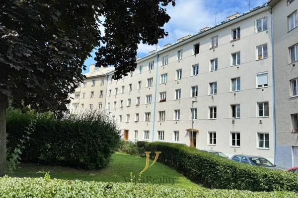 1920x1920wm1-a2497-prodej-byty-2-kk-43-m2-olomouc-img-0477-d34d35d8d6-130951676