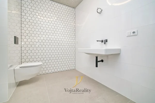 1920x1920wm1-a5968-prodej-rodinne-domy-168m2-olomouc-drozdin-pand0733-f27435d8d6-1958024778