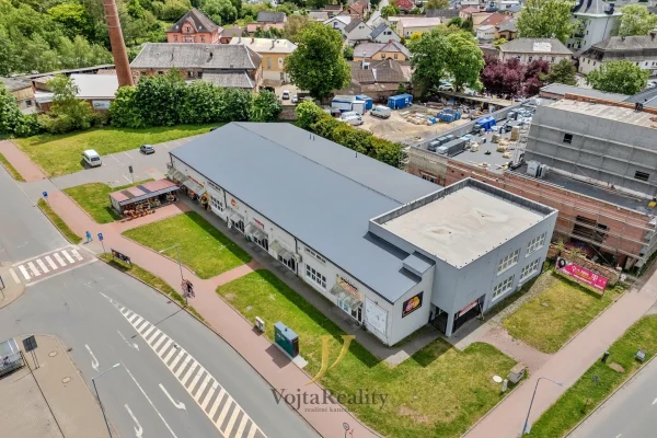 1920x1920wm1-b82b2-pronajem-obchodni-prostory-450m2-unicov-sumperska-dji-20260518122001-0552-d-hdr-af2a014344-3947551369