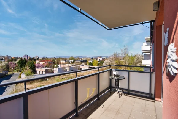 1920x1920wm1-bba7a-prodej-bytu-3-kk-92-m2-mosnerova-olomouc-dsc01044-3abe014344-1638347342