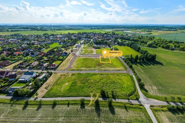 1920x1920wm1-bd801-prodej-pozemek-pro-bydleni-c-4-773-m2-majetin-dji-20260602171556-0546-d-2-7d3c014344-3927778298